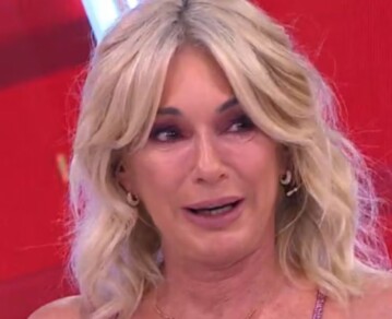 Entre lágrimas, así fue la emocionante despedida de Yanina Latorre de LAM: "Lo di todo"