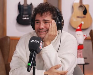 Entre lágrimas, Homero Pettinato anunció su salida de Sería Increíble: "Me despido"