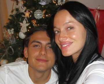 "Última Navidad siendo dos": Oriana Sabatini y Paulo Dybala mostraron cómo celebraron la Nochebuena en pleno embarazo