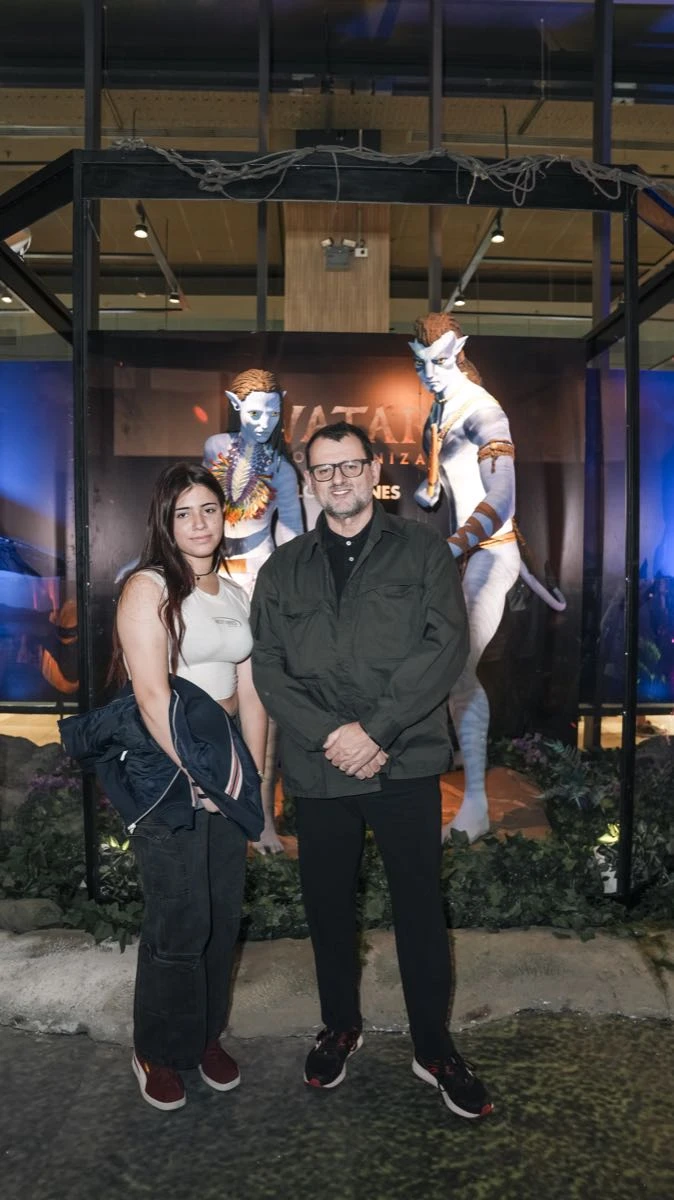 REVISTA GENTE Première de Avatar en Unicenter