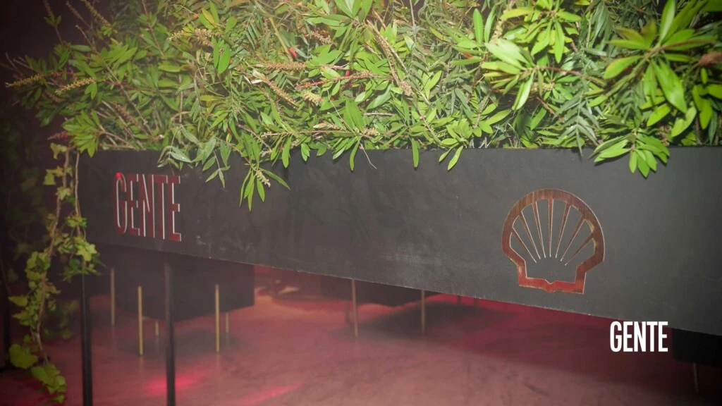 Shell acompañó a las figuras más destacadas desde el VIP de Personajes del Año.