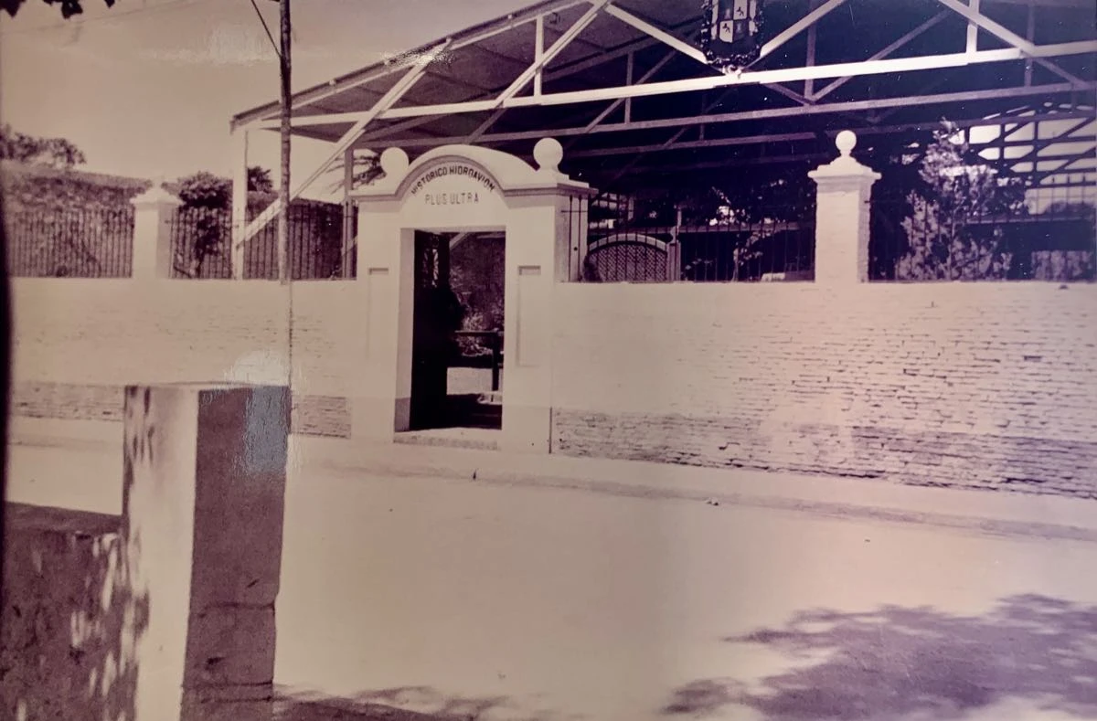 A 100 años del vuelo del Plus Ultra