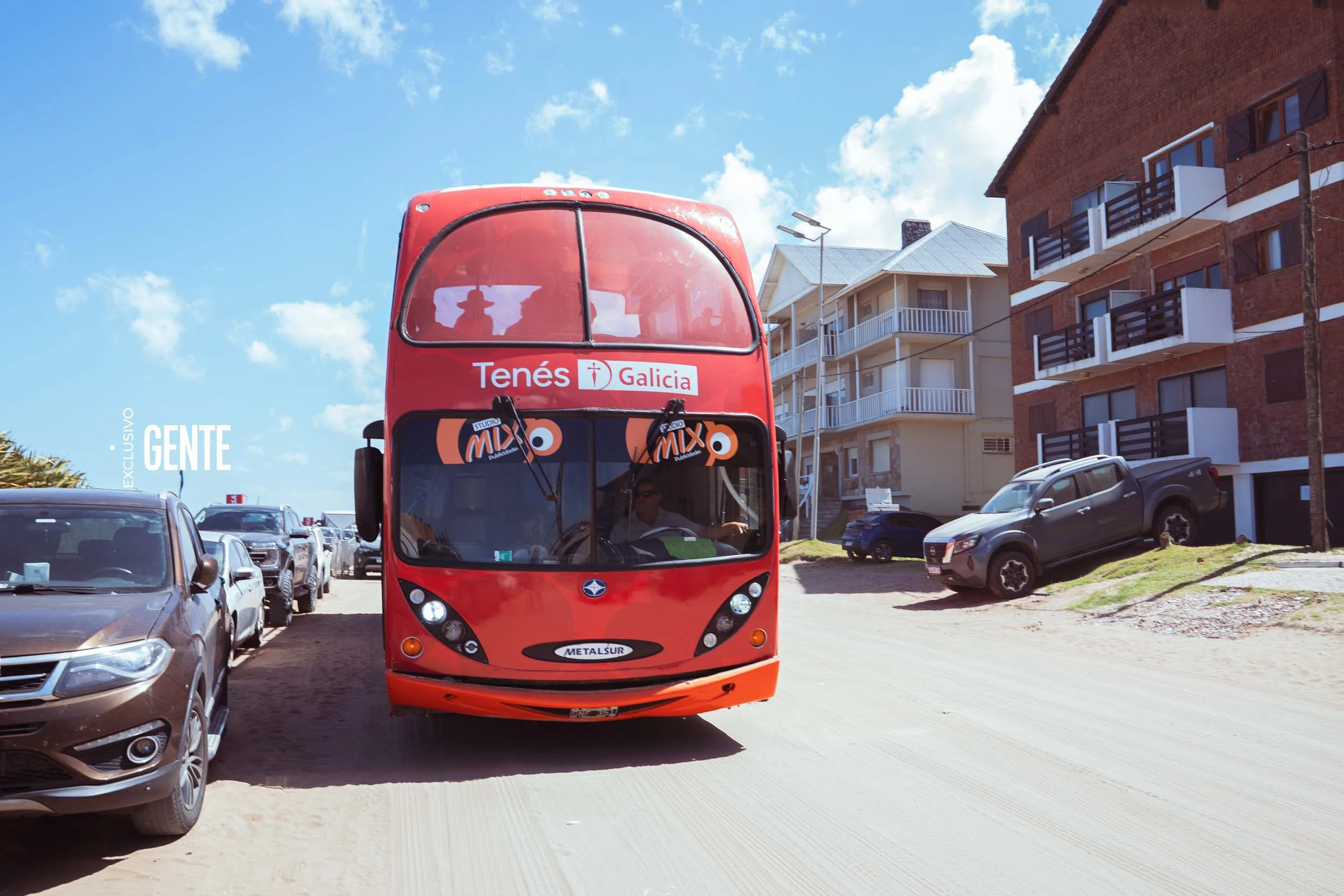 El Bus Galicia recorre distintos puntos de interés de Pinamar.