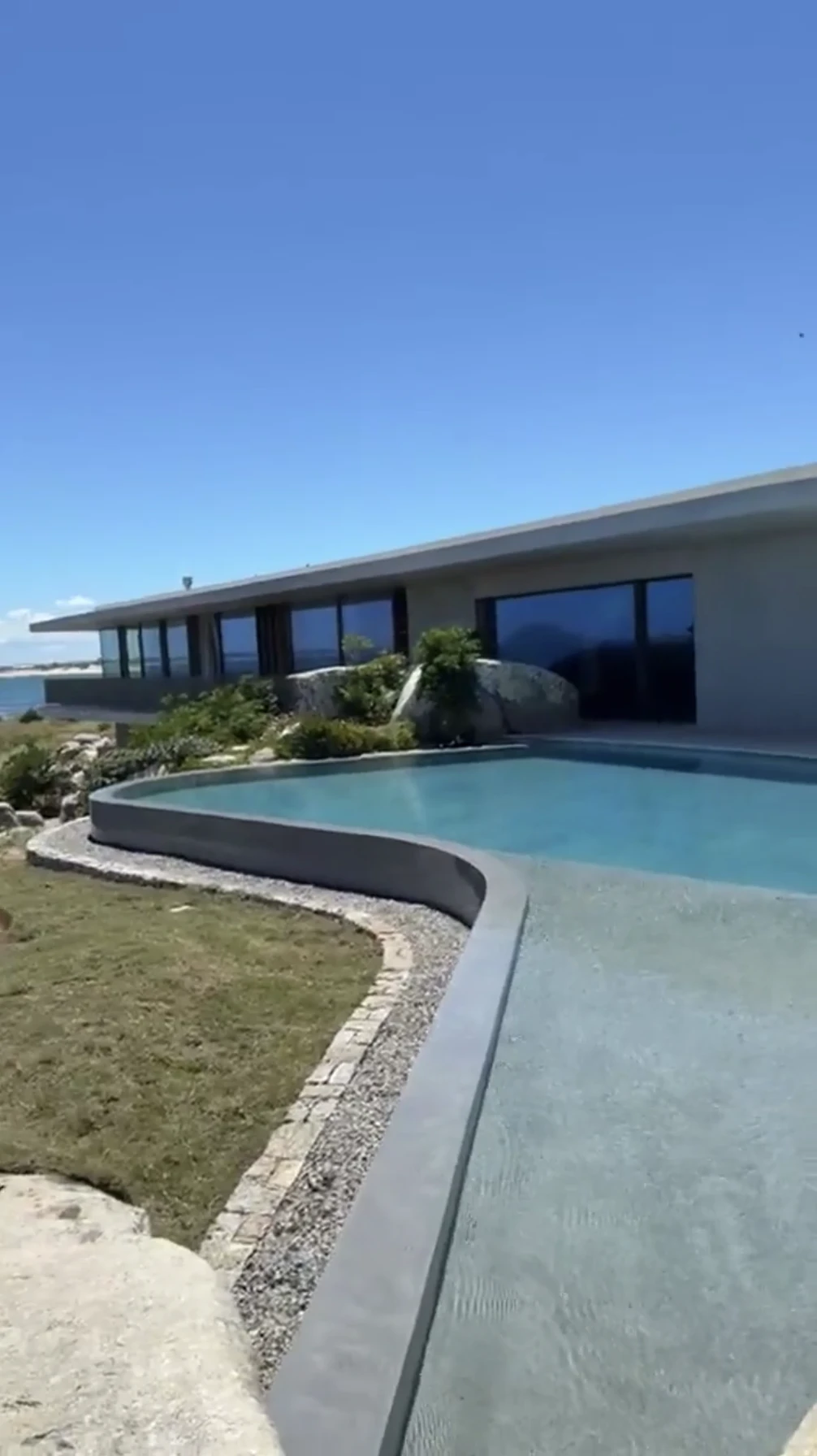 Así luce la mansión de Elina y Eduardo Costantini en José Ignacio.