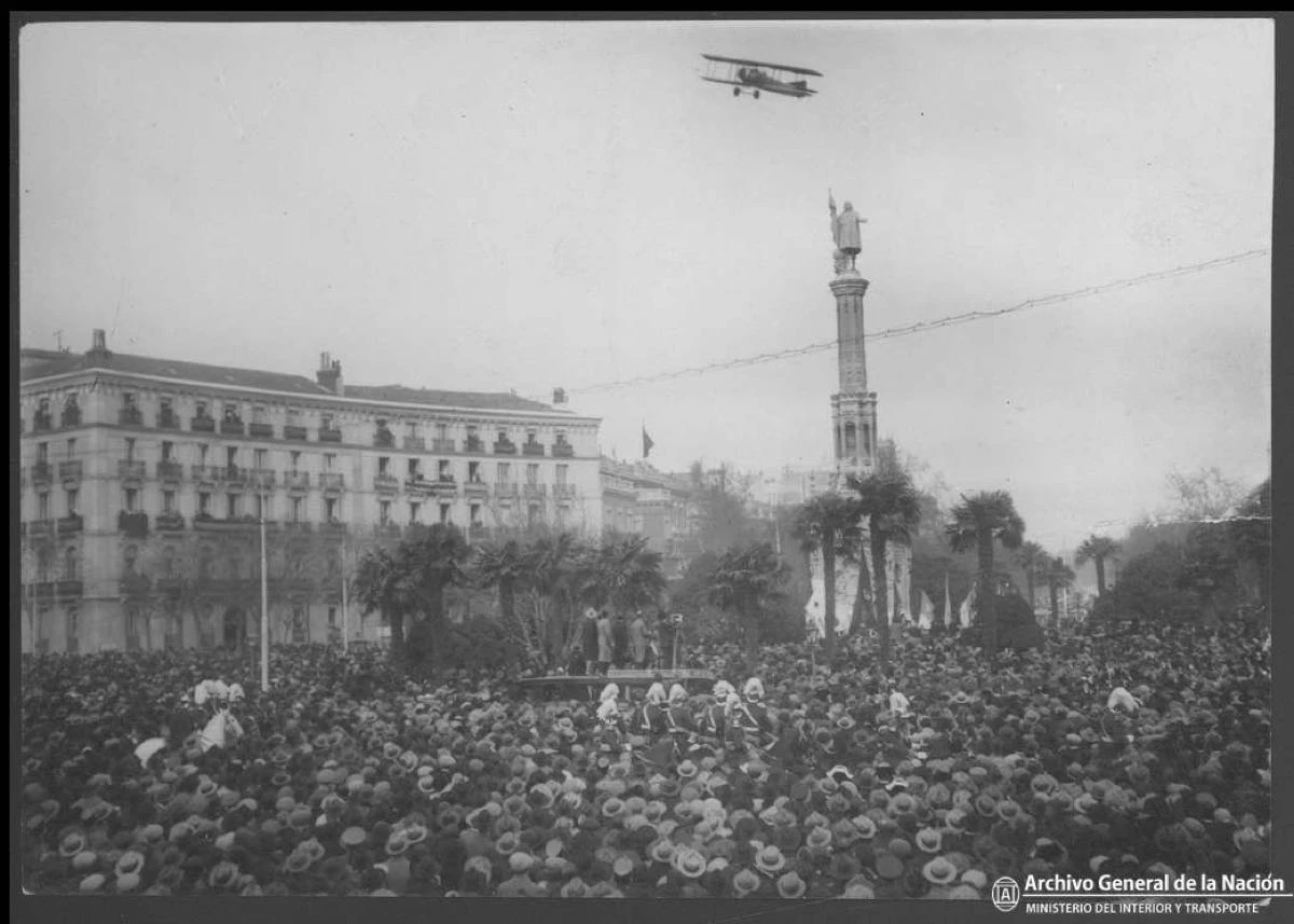 A 100 años del vuelo del Plus Ultra