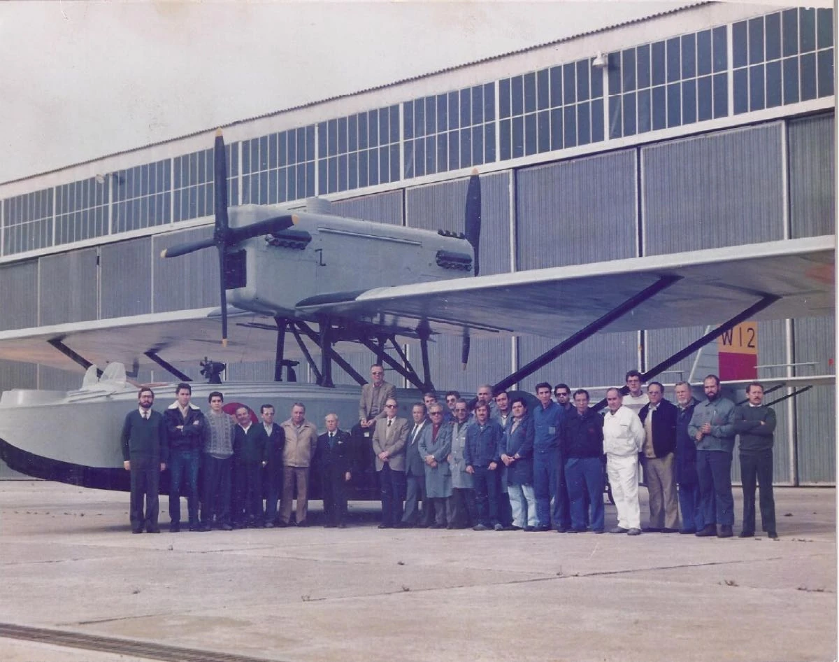 A 100 años del vuelo del Plus Ultra