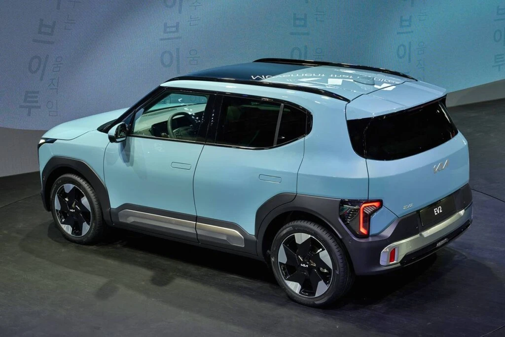 Kia EV2