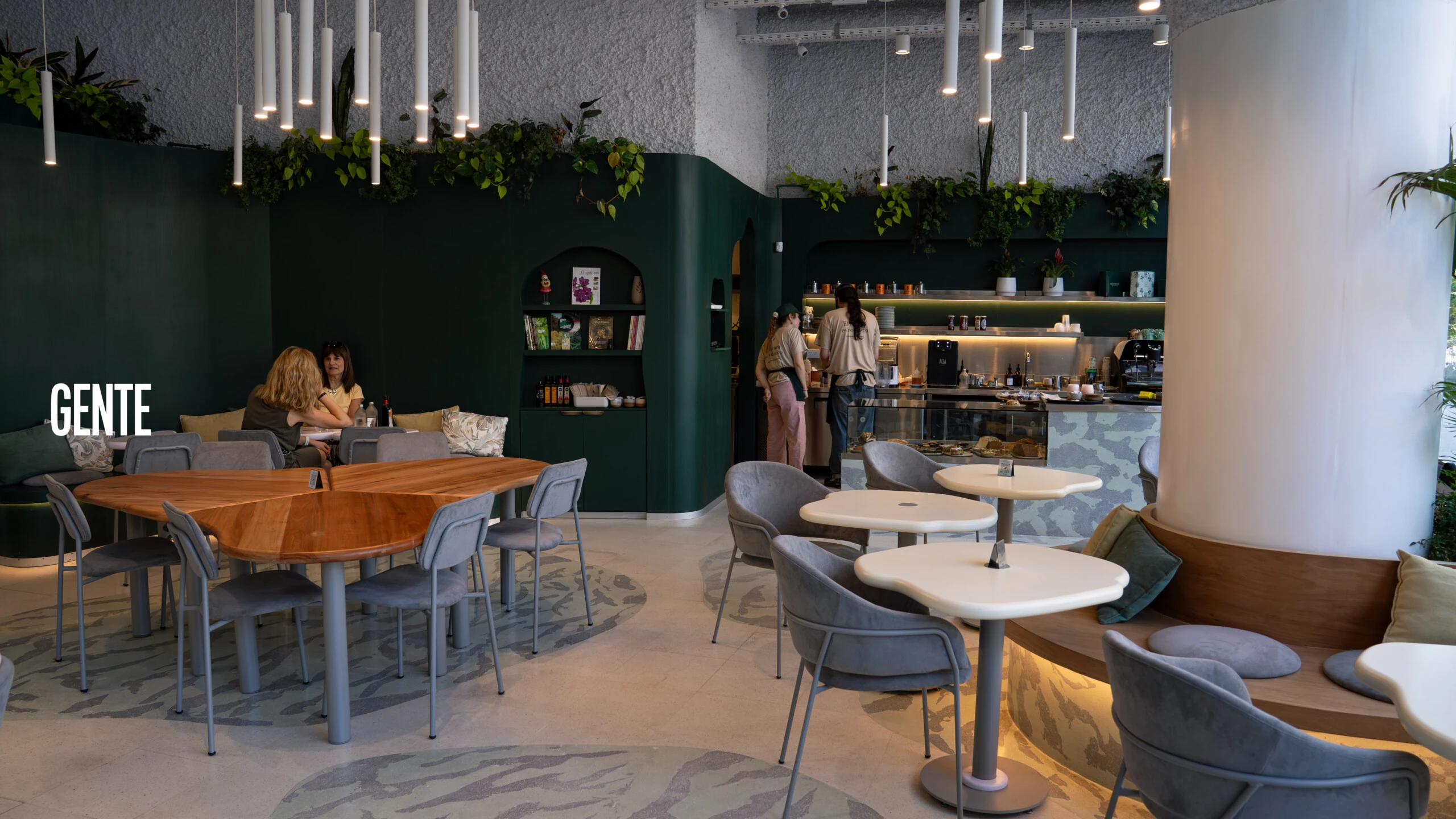 Así es por dentro Botanicafé. 