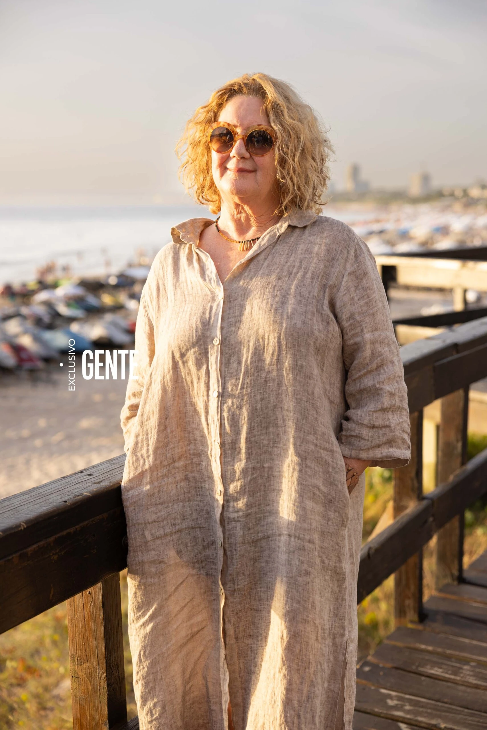 Verónica Llinás posa para GENTE en la clásica parada 4 de Playa Mansa.