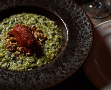 Risotto de espinacas, puré de tomates secos y nueces: la receta infalible de Juan Madero, el chef de Sendero