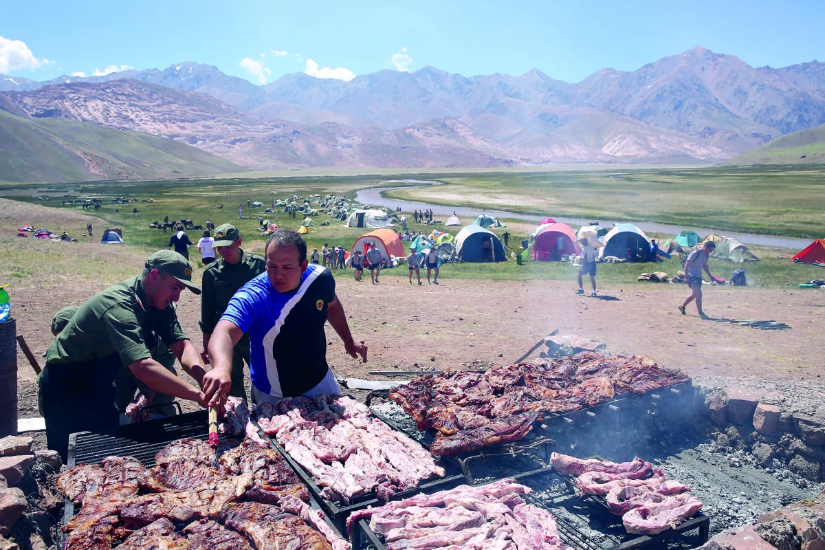 Así cubrió GENTE, por la misma ruta de San Martín, el Bicentenario del Cruce de los Andes