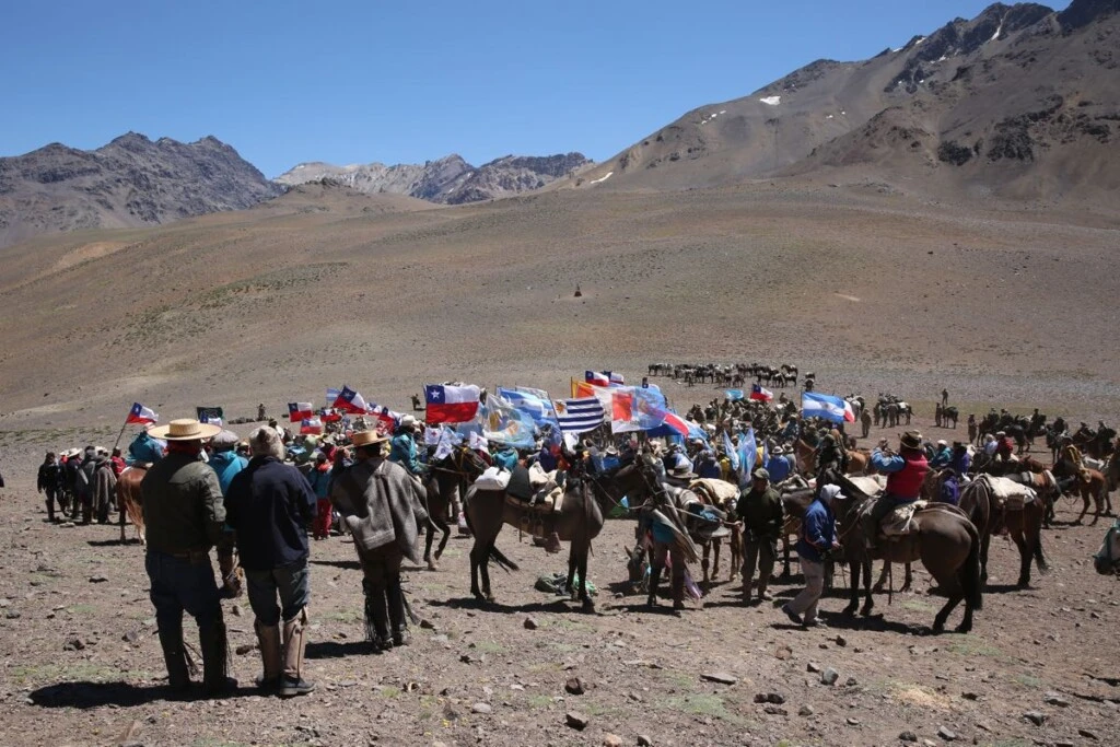 Así cubrió GENTE, por la misma ruta de San Martín, el Bicentenario del Cruce de los Andes