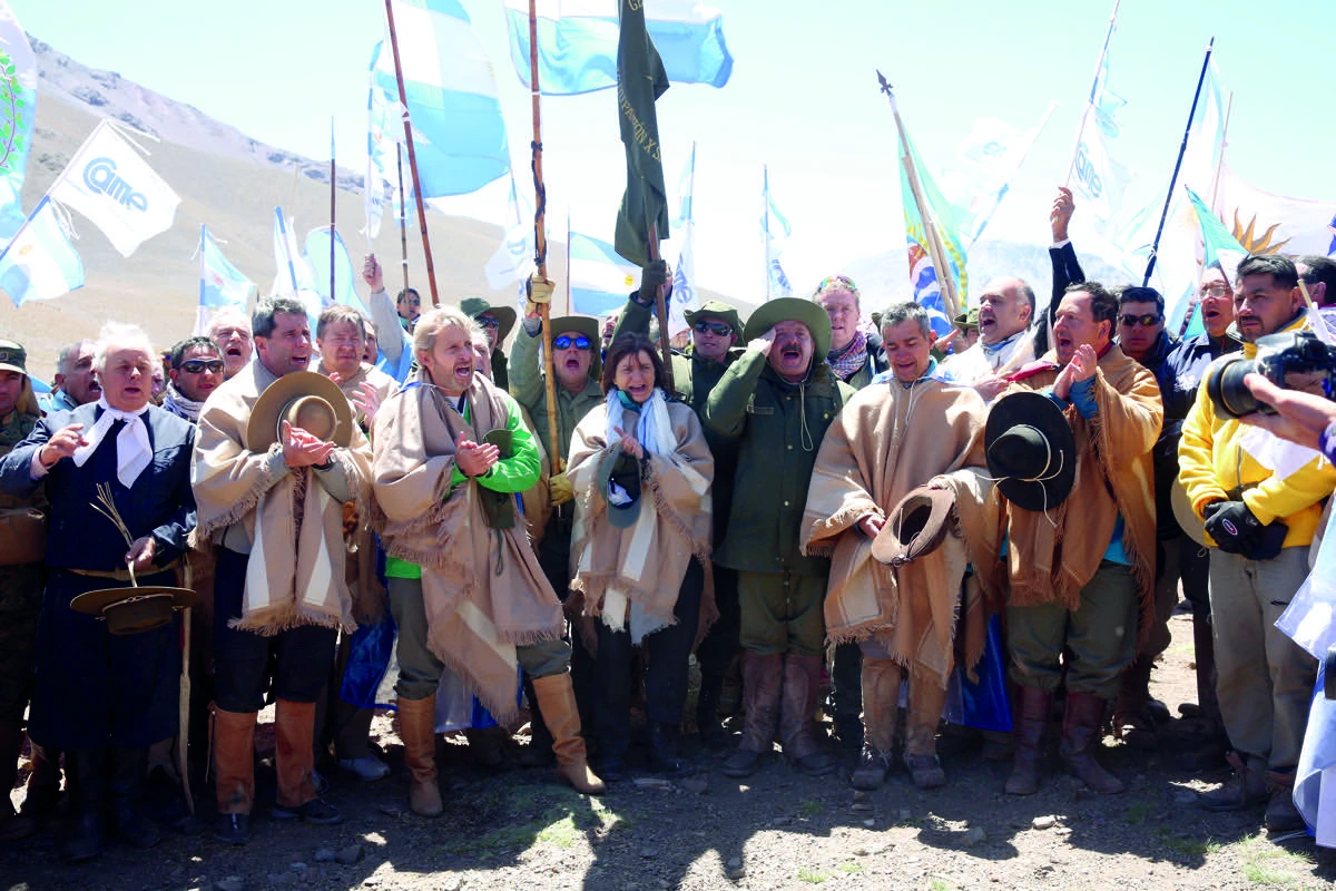 Así cubrió GENTE, por la misma ruta de San Martín, el Bicentenario del Cruce de los Andes
