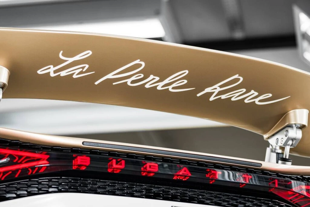 Bugatti Mistral La Perle Rare