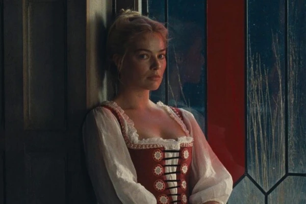El oscuro detrás de escena de "Cumbres Borrascosas": por qué Margot Robbie solo usa 3 colores, qué simboliza su vestido de novia de celofán y cuál fue el regalo macabro de Jacob Elordi
