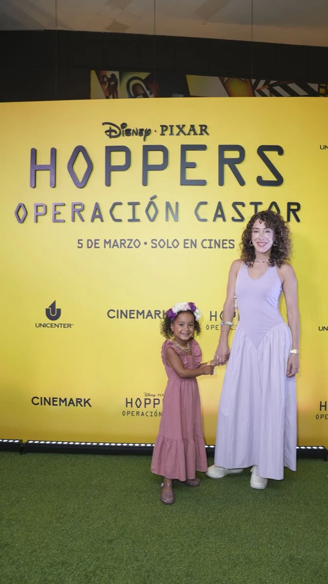Première de HOPPERS: OPERACIÓN CASTOR