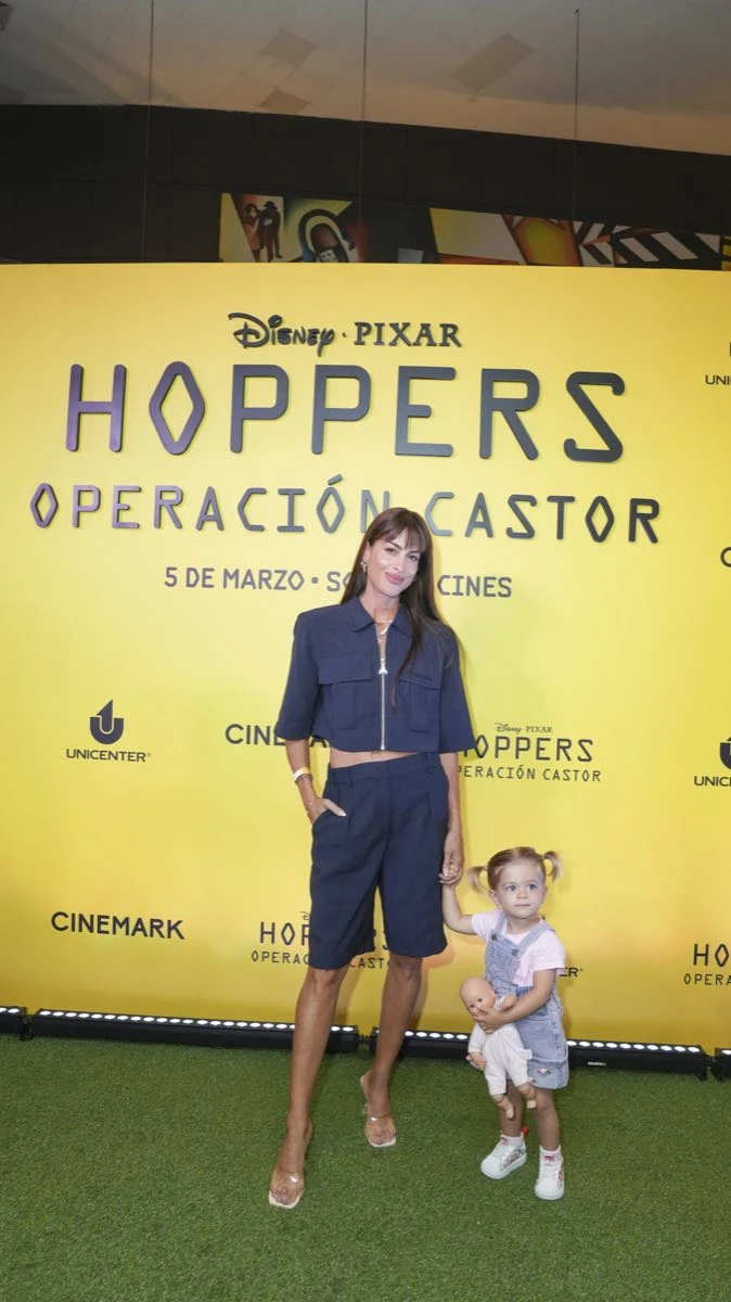 Première de HOPPERS: OPERACIÓN CASTOR