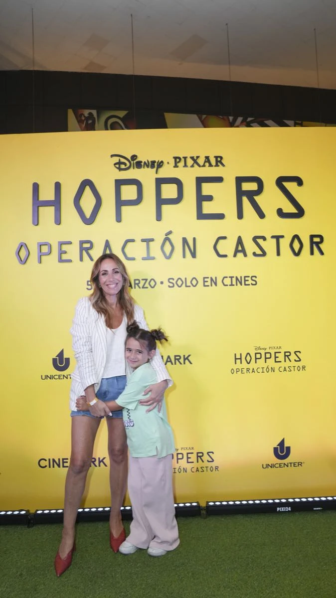 Première de HOPPERS: OPERACIÓN CASTOR