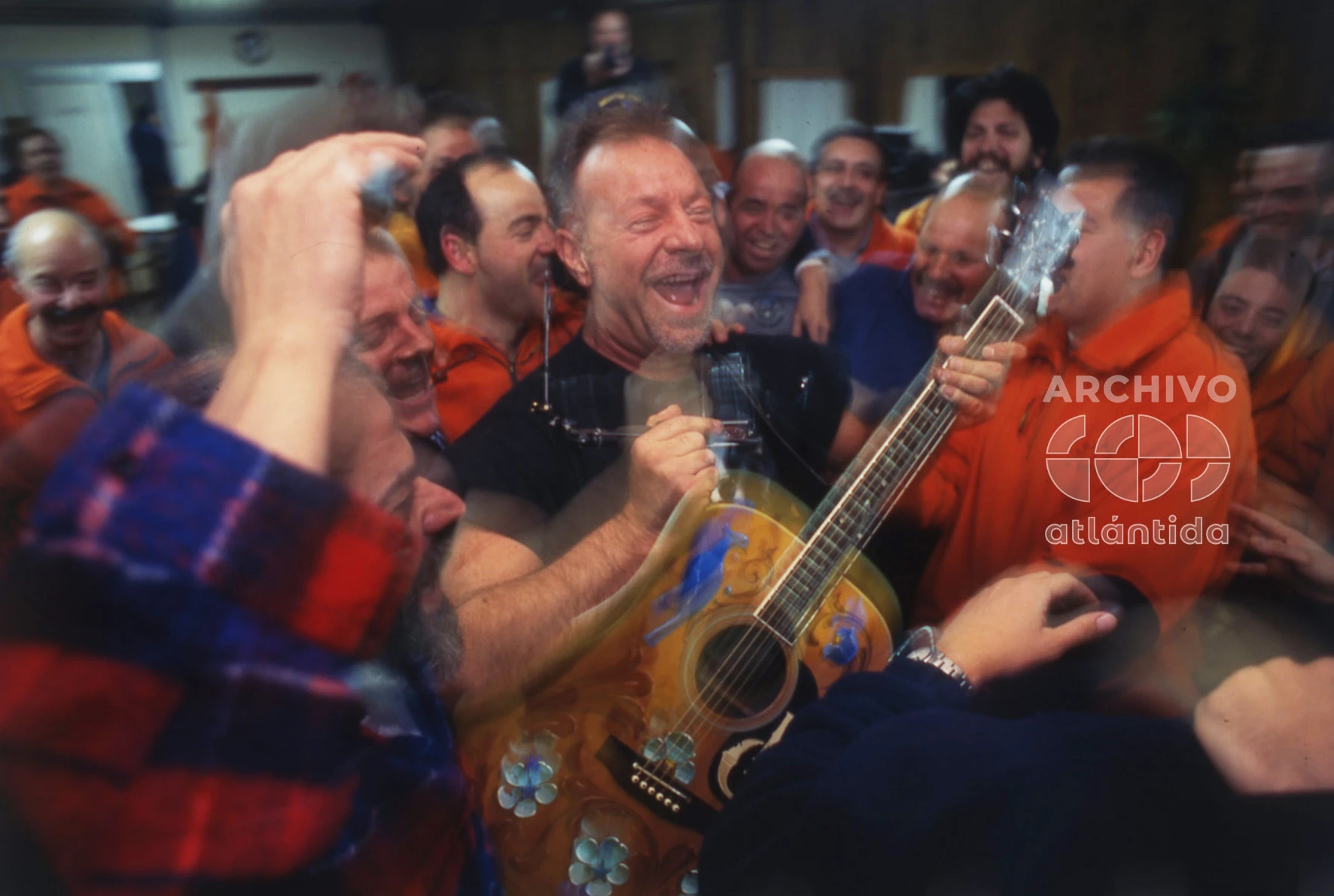 León Gieco en la AntártIda con Revista GENTE