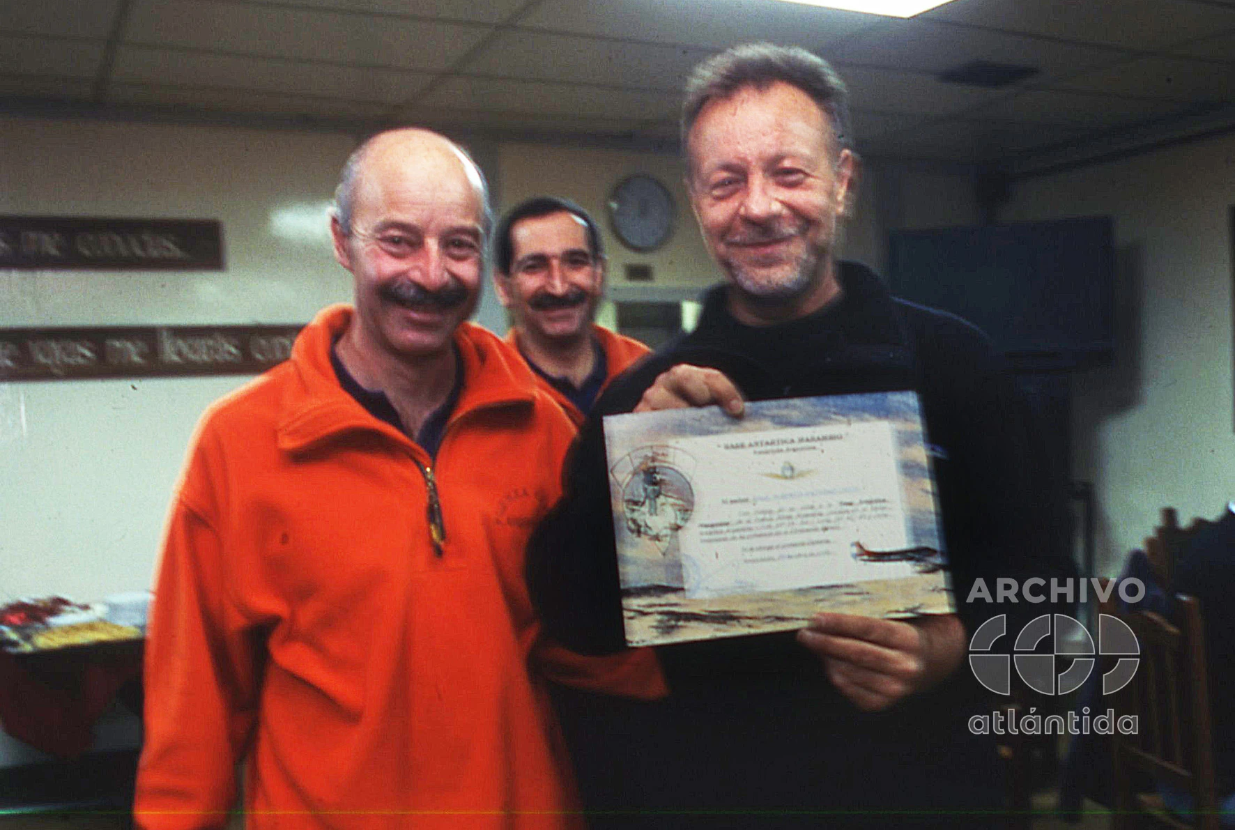 León Gieco en la AntártIda con Revista GENTE