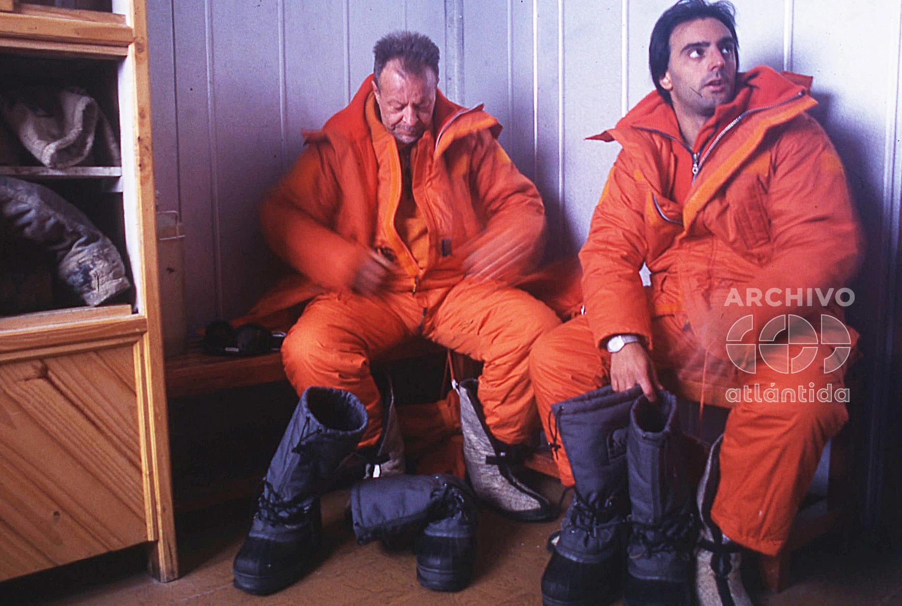 León Gieco en la AntártIda con Revista GENTE