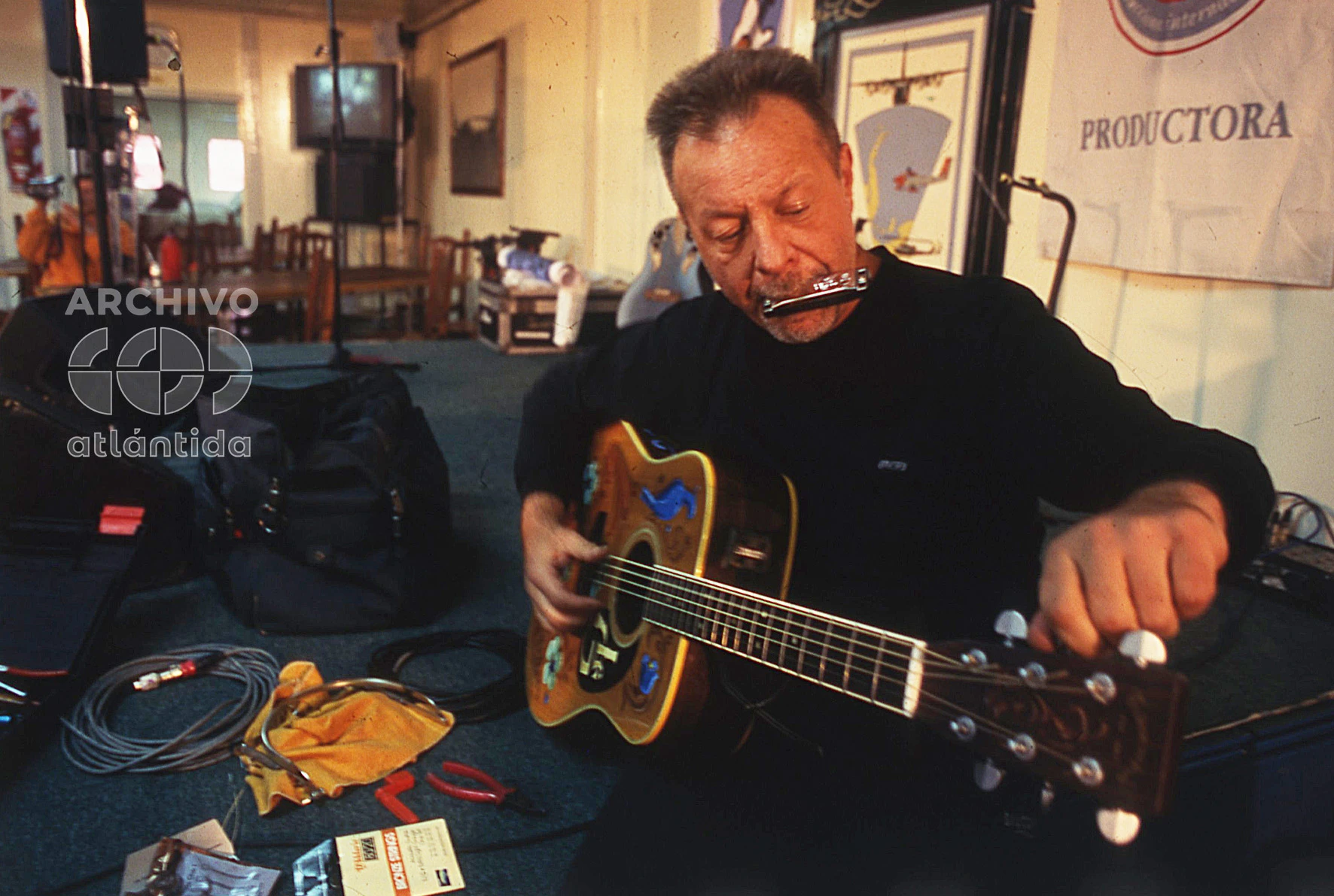 León Gieco en la AntártIda con Revista GENTE