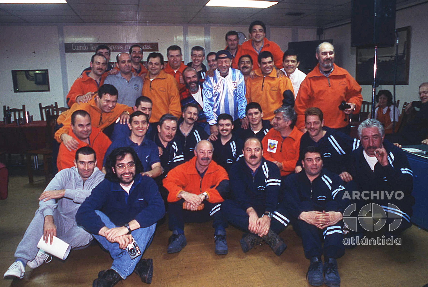 León Gieco en la AntártIda con REvista GENTE