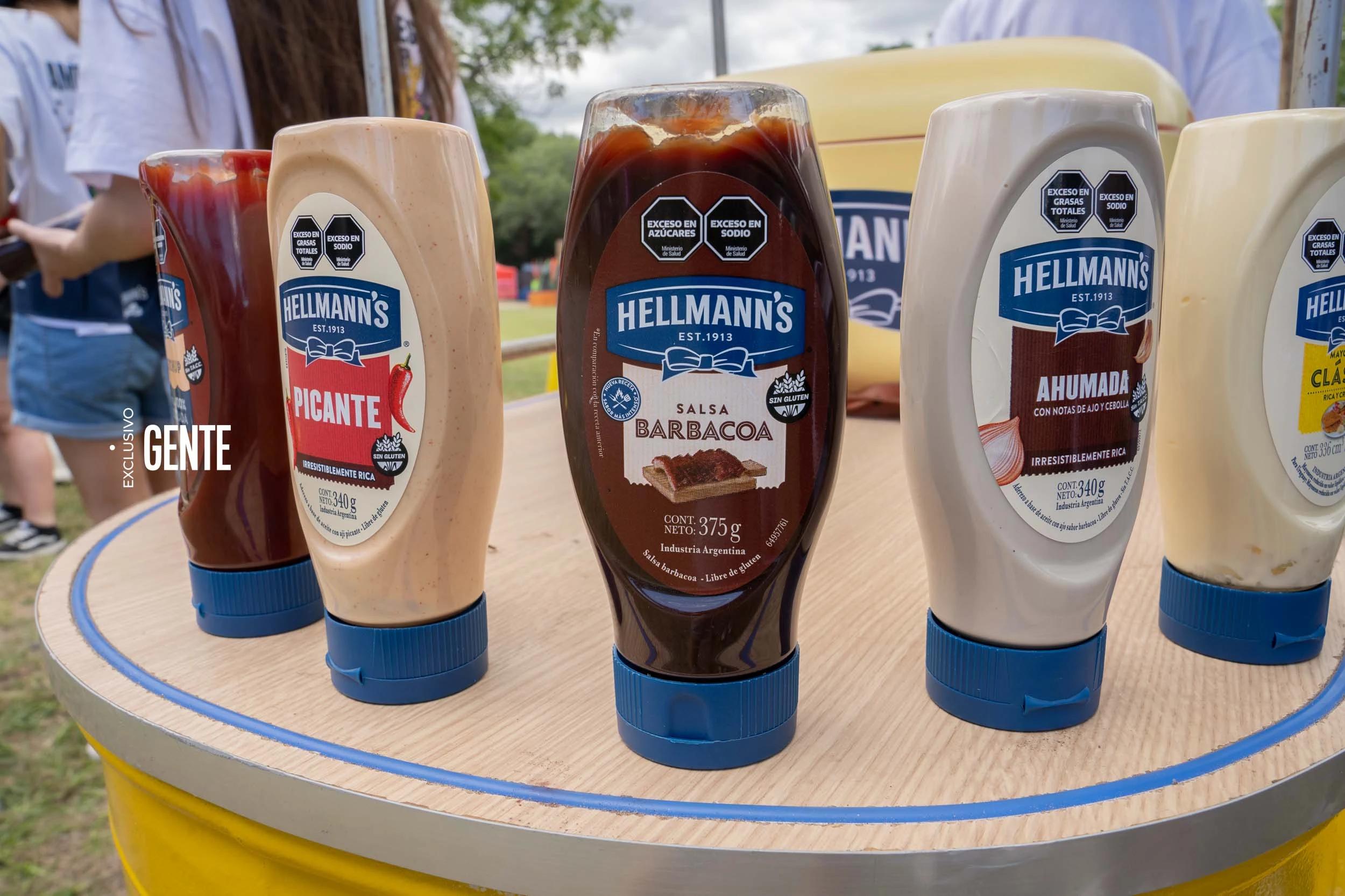 Mayonesa y más en el carrito de Hellmann's.