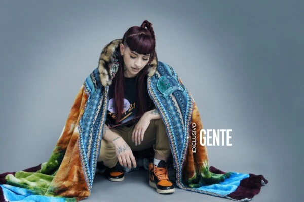 Cazzu en GENTE