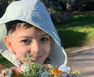 “Siempre sosteniendo tu mano”: la foto de Bastián Jeréz a dos meses del accidente en Pinamar