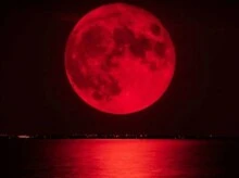 Luna roja-eclipse total en Virgo-revistagente