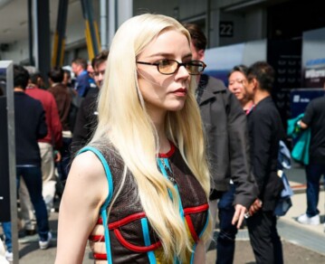 Anya Taylor-Joy deslumbra en el Gran Premio de F1 de Japón: en fotos, las claves de su look