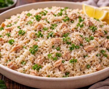 Arroz con atún cremoso: la receta fácil y económica que se hace en minutos