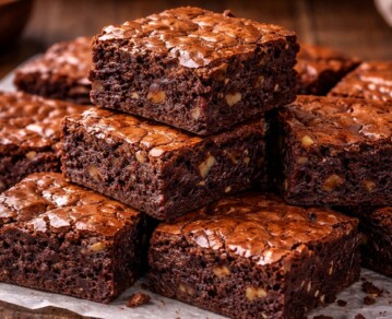 Brownies húmedos: cómo hacer la receta clásica que siempre sale bien