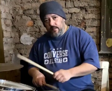 Murió repentinamente Daniel Buira, histórico baterista de Los Piojos