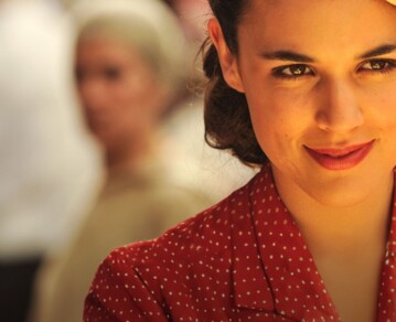 20 series y películas ideales para ver en pareja