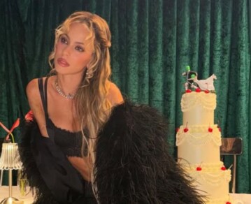 Así se hicieron las tortas de cumpleaños de Tini Stoessel: en plateado iridiscente y detalles inspirados en sus tatuajes