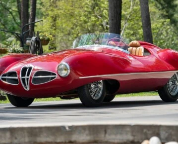 Alfa Romeo 1900 C52 Disco Volante