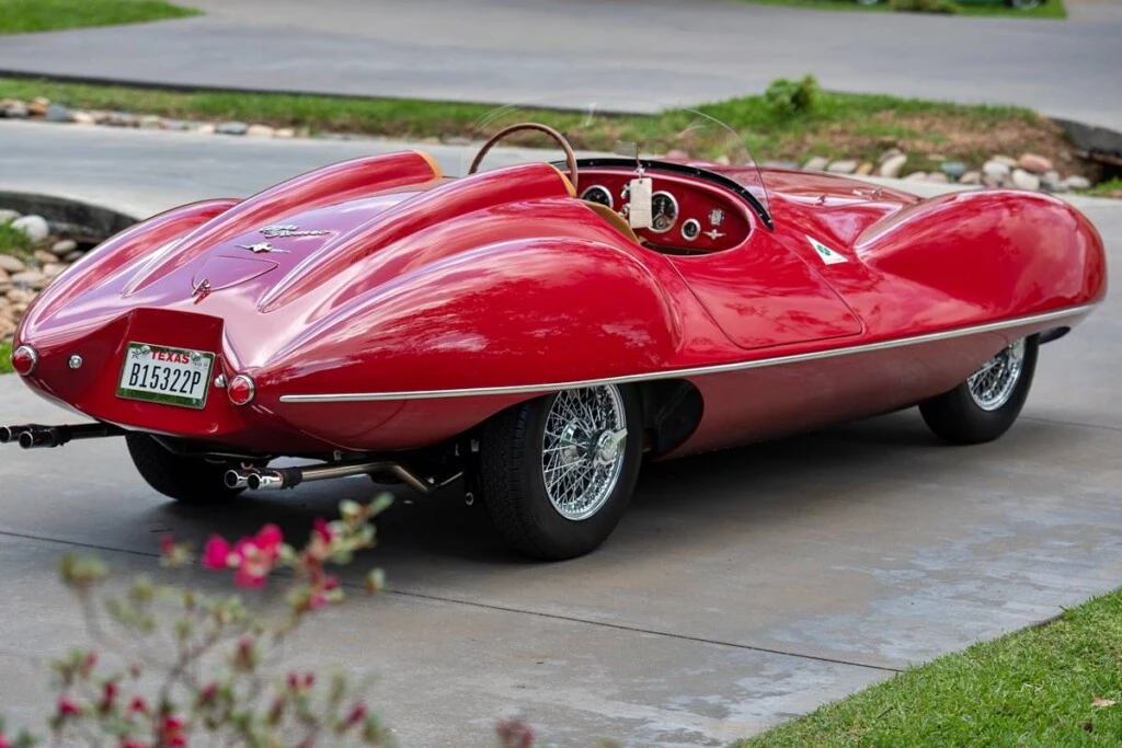 Alfa Romeo 1900 C52 Disco Volante