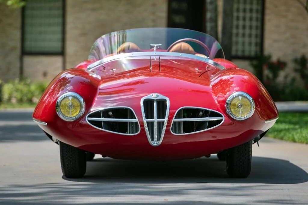 Alfa Romeo 1900 C52 Disco Volante