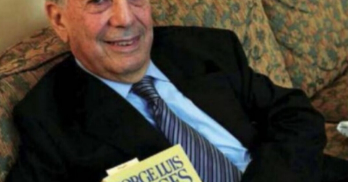 A un año de la muerte de Mario Vargas Llosa, la entrevista que le concedió a GENTE tras ganar el Nobel de Literatura: 
