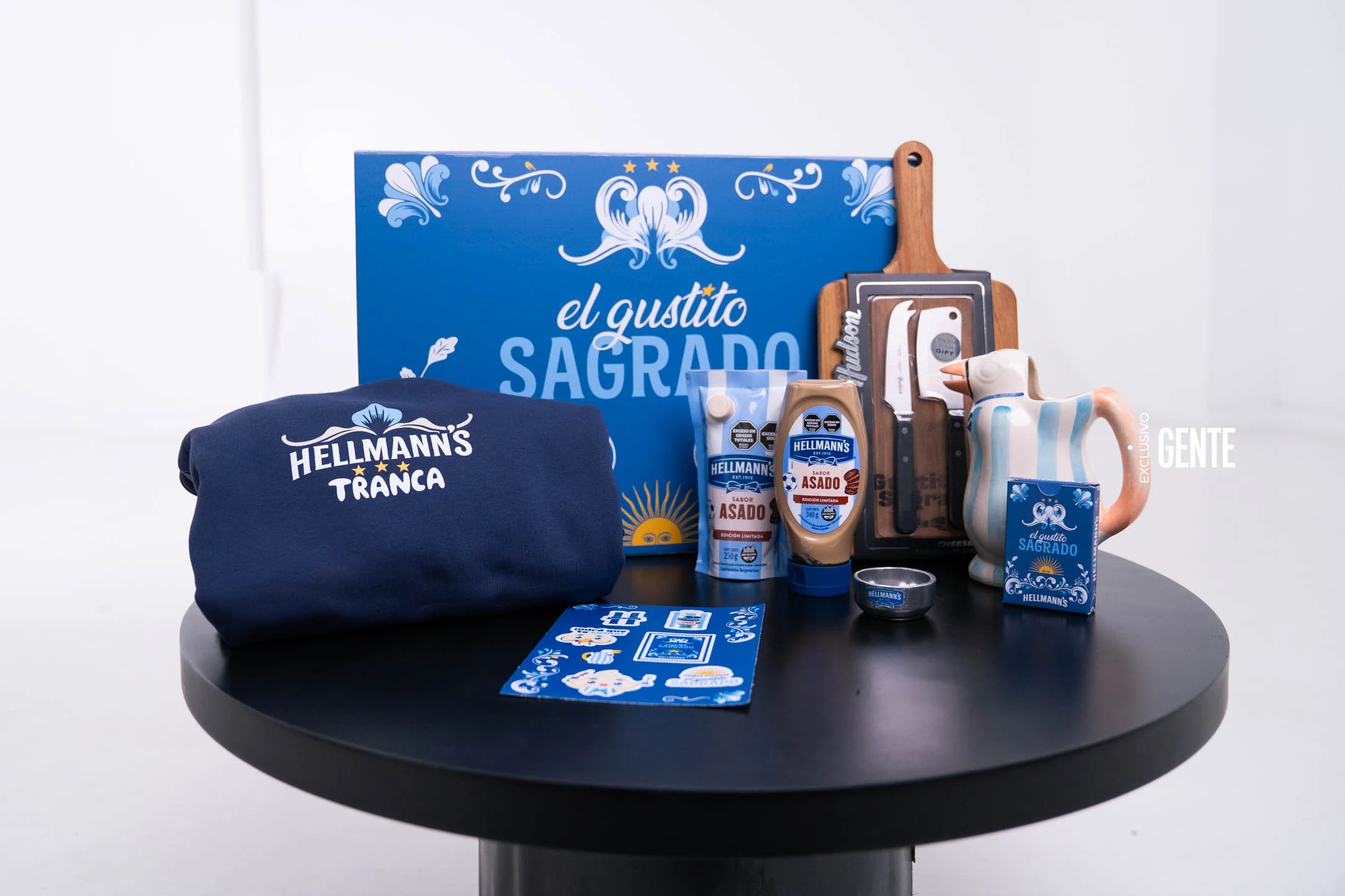 Entre rituales, sabor y tradición, el kit Hellmann’s Asado reúne todo lo necesario para vivir el encuentro con ese gustito bien argentino.