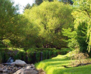 El encantador pueblo argentino con calles llenas de flores, artesanos y vistas únicas