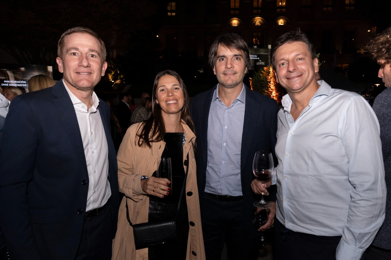 Ignacio Aldazabal, CEO de HA Emprendimientos, acompañado por invitados en la velada de The HA Collections 2026.