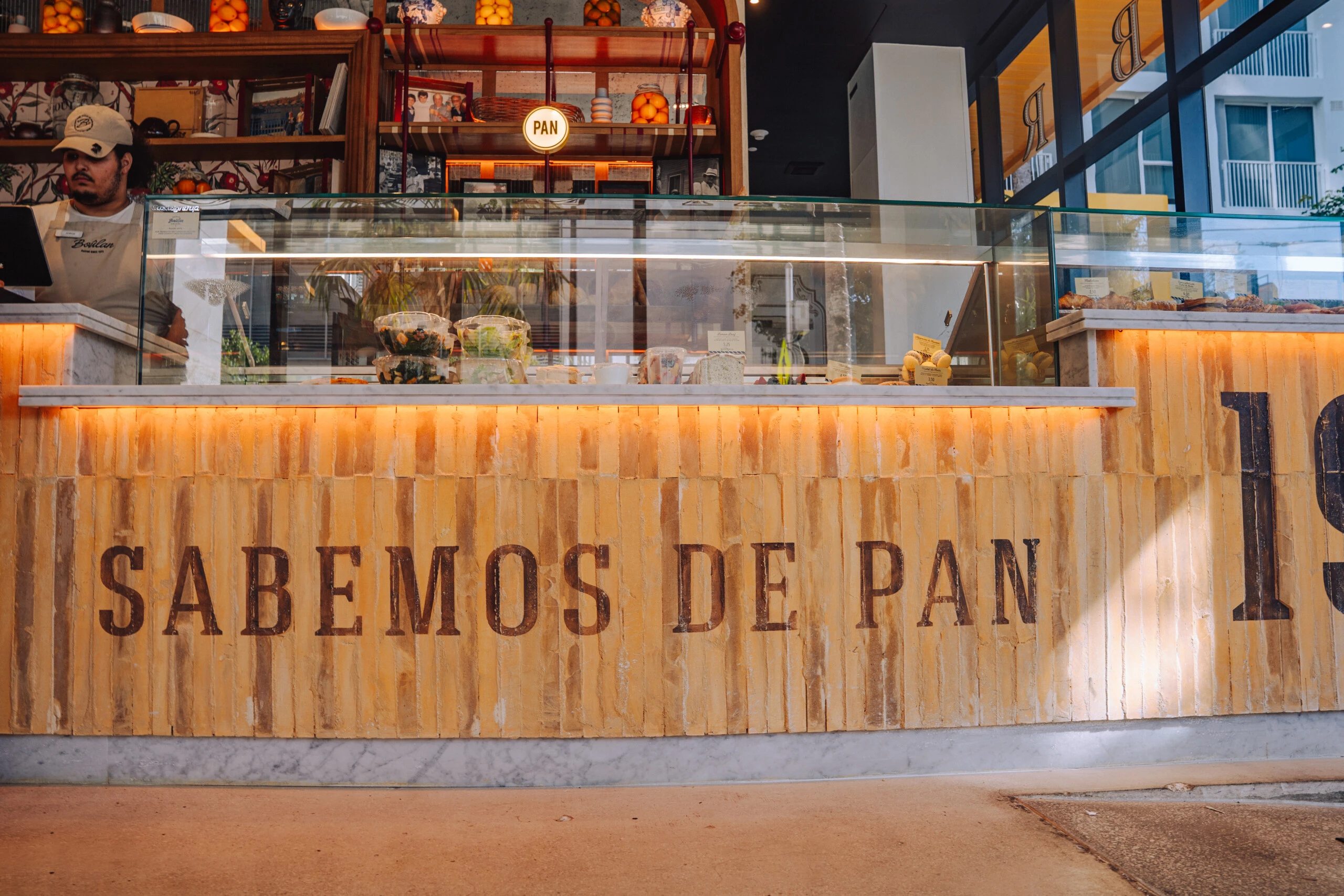 nes de masa madre y focaccias elaborados con el sello artesanal de la marca.