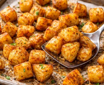 Papas al horno ultra crocantes: el truco simple para que queden doradas por fuera y cremosas por dentro