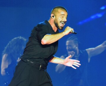 Euforia total: Ricky Martin hizo vibrar Rosario y dejó postales inolvidables sobre el escenario