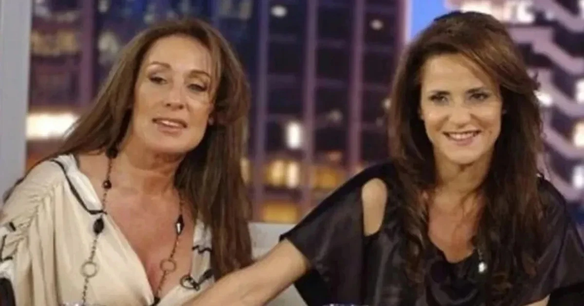 Las hermanas Callejón en el living de Susana Giménez. 