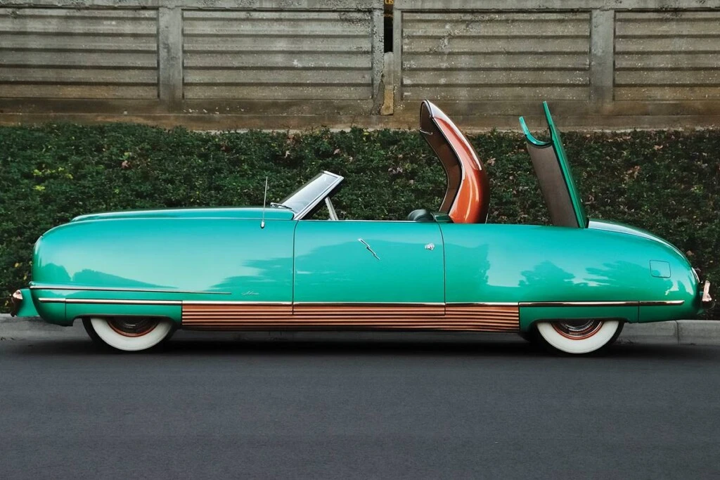 Chrysler Thunderbolt