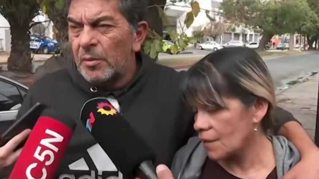 La mamá de Agostina Vega tuvo que ser sedada tras enterarse de la muerte de su hija